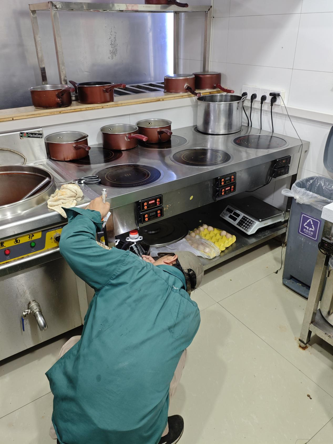 全面发展除“四害”筑牢健全“防护墙”