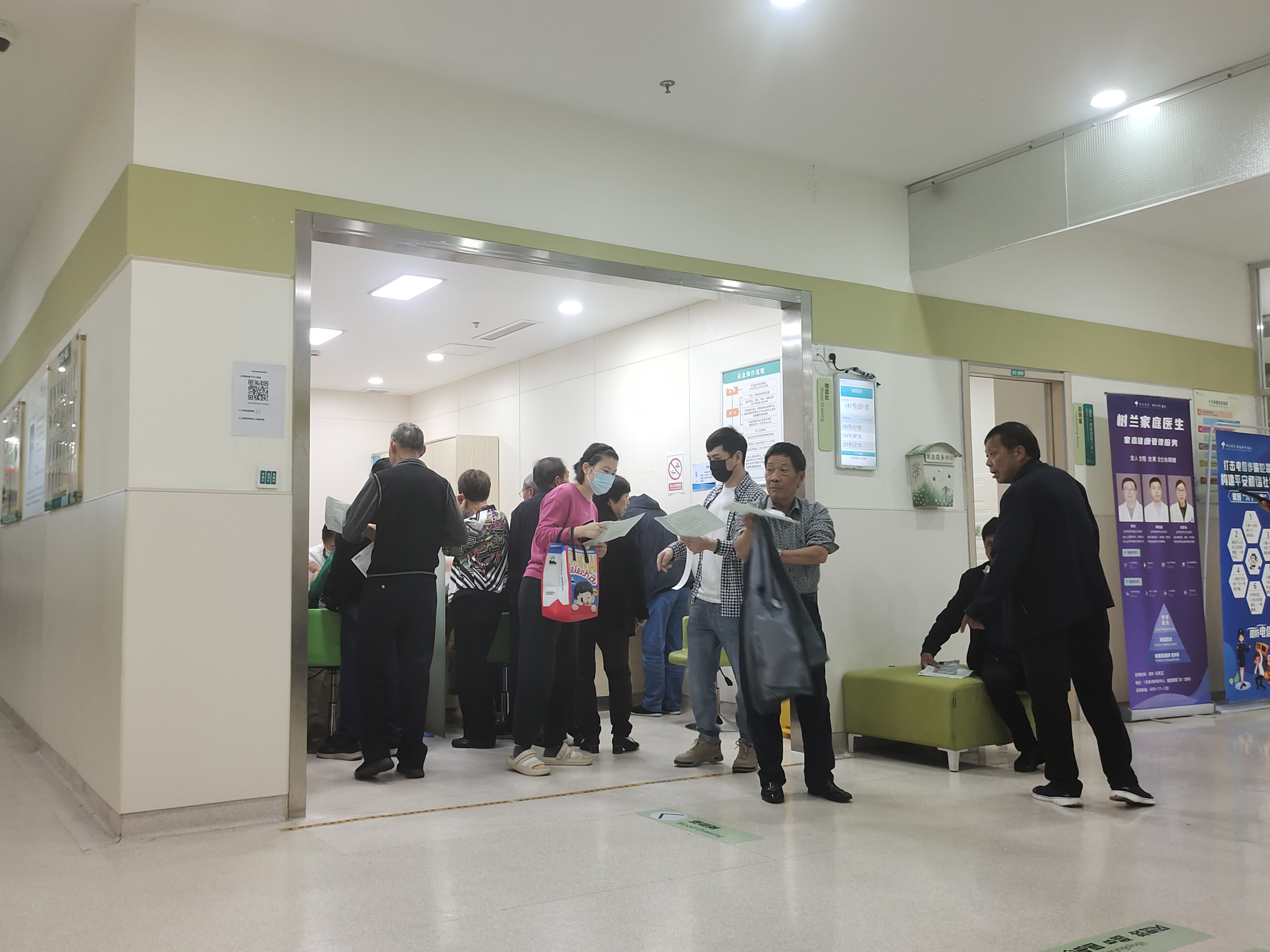 3499拉斯维加斯市场工会组织职工体检活动