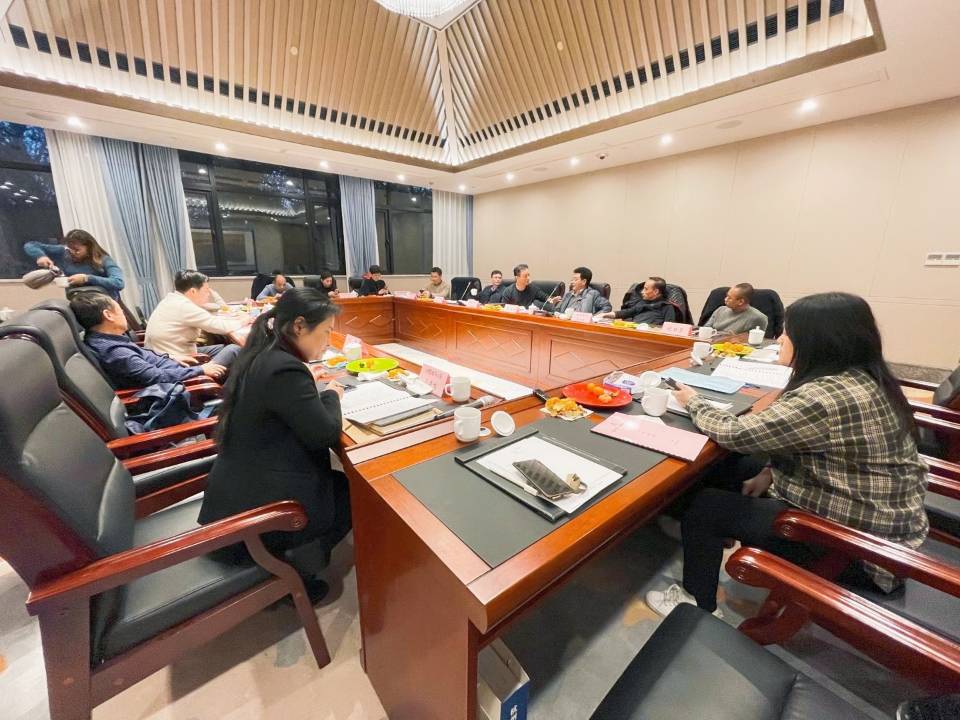  3499拉斯维加斯幼贷参与市幼贷协会三届十次常务理事会