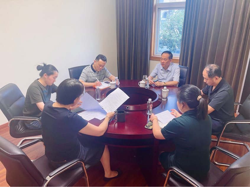 切脉市场动态，明确将来发展方向——董事长一行赴3499拉斯维加斯进出口业务有限公司调研