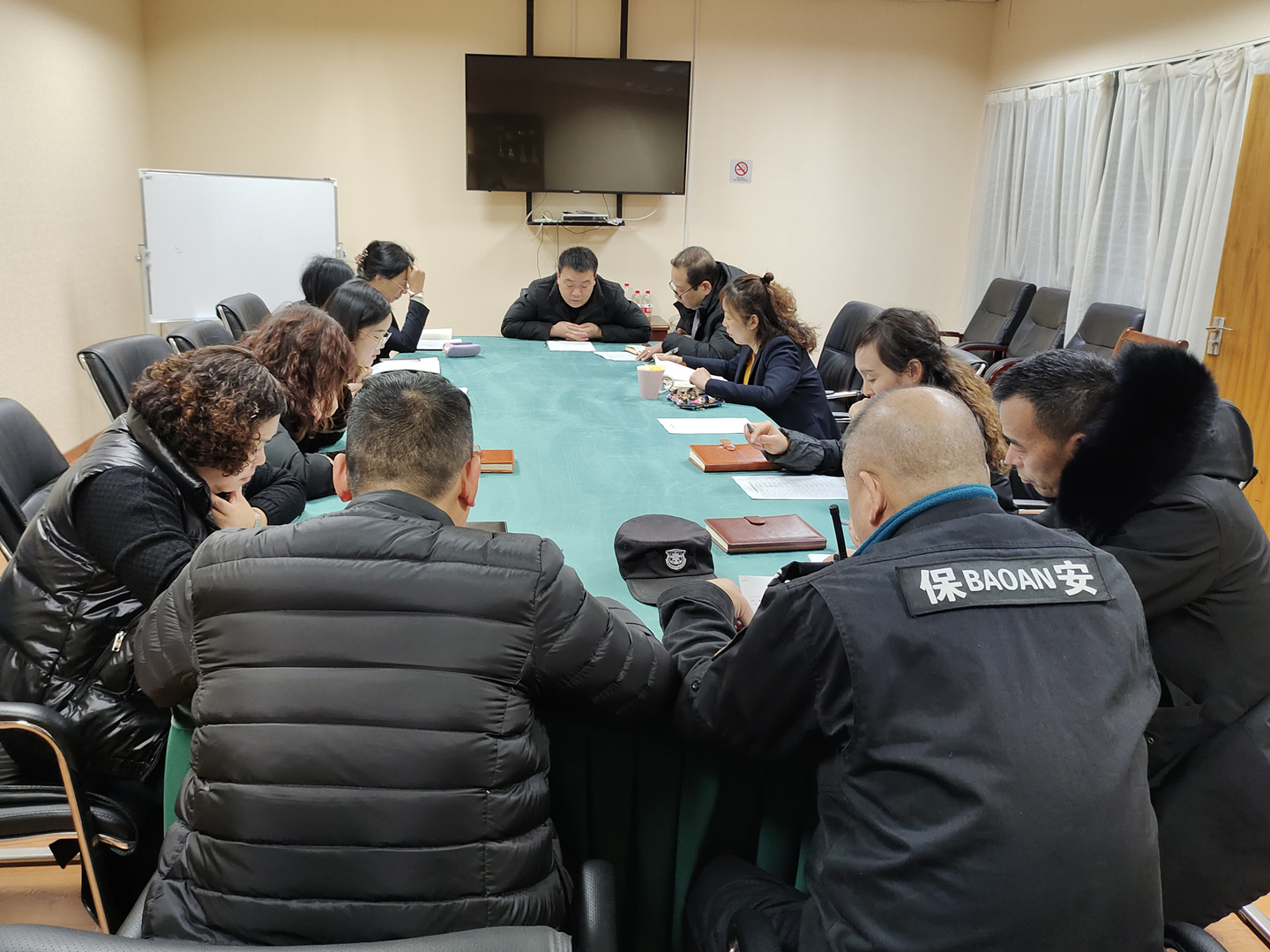 3499拉斯维加斯市场召开2020年度诚信经营户评比会议