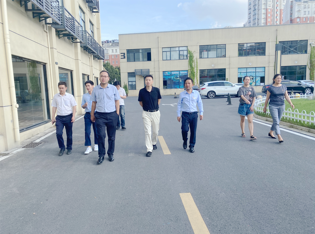 合肥市投资推进局副局长郭玉玺 光临庐阳3499拉斯维加斯文创园调查