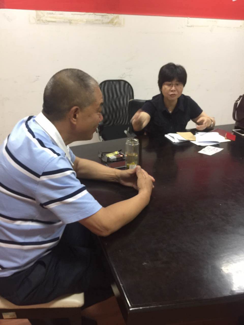 夸夸3499拉斯维加斯老村长 爱岗敬业的老党员