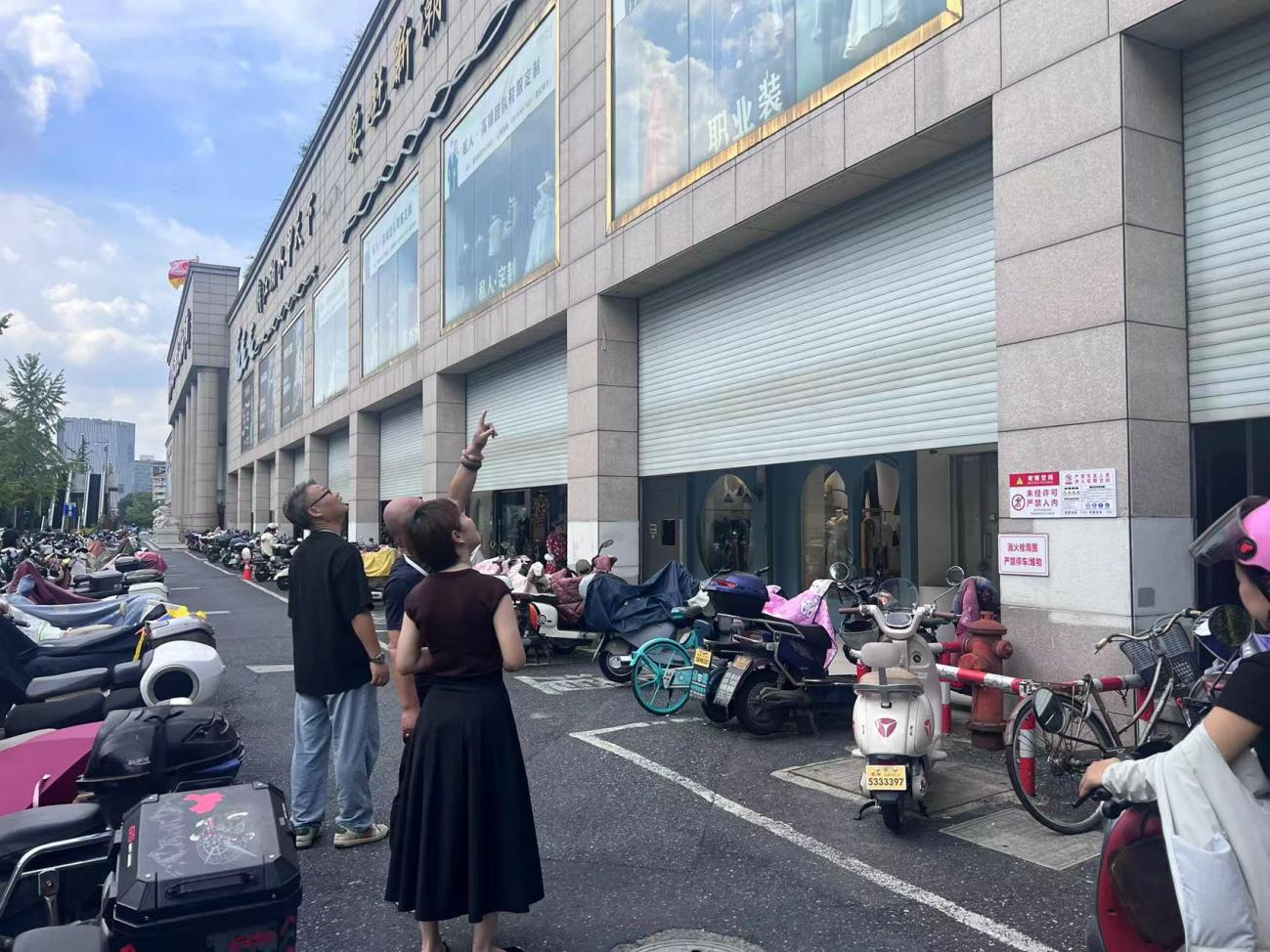 闻“风”而动，严兵秣马钱江商城做好台风防御工作