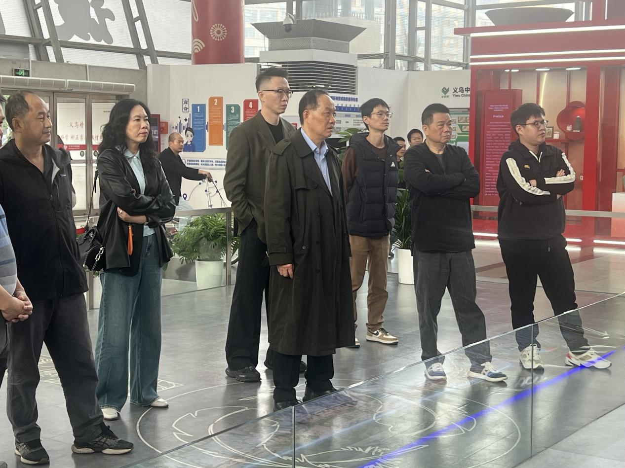 借鉴义乌经验，推动创新发展