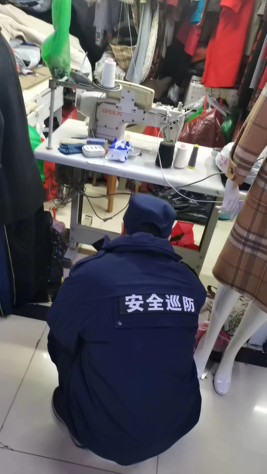 强化安全查抄工作 保险春节安全出产