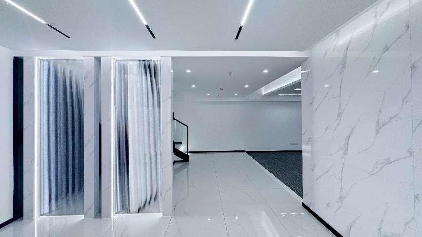 改旧貌焕新颜，园区办公室刷新陆续推动