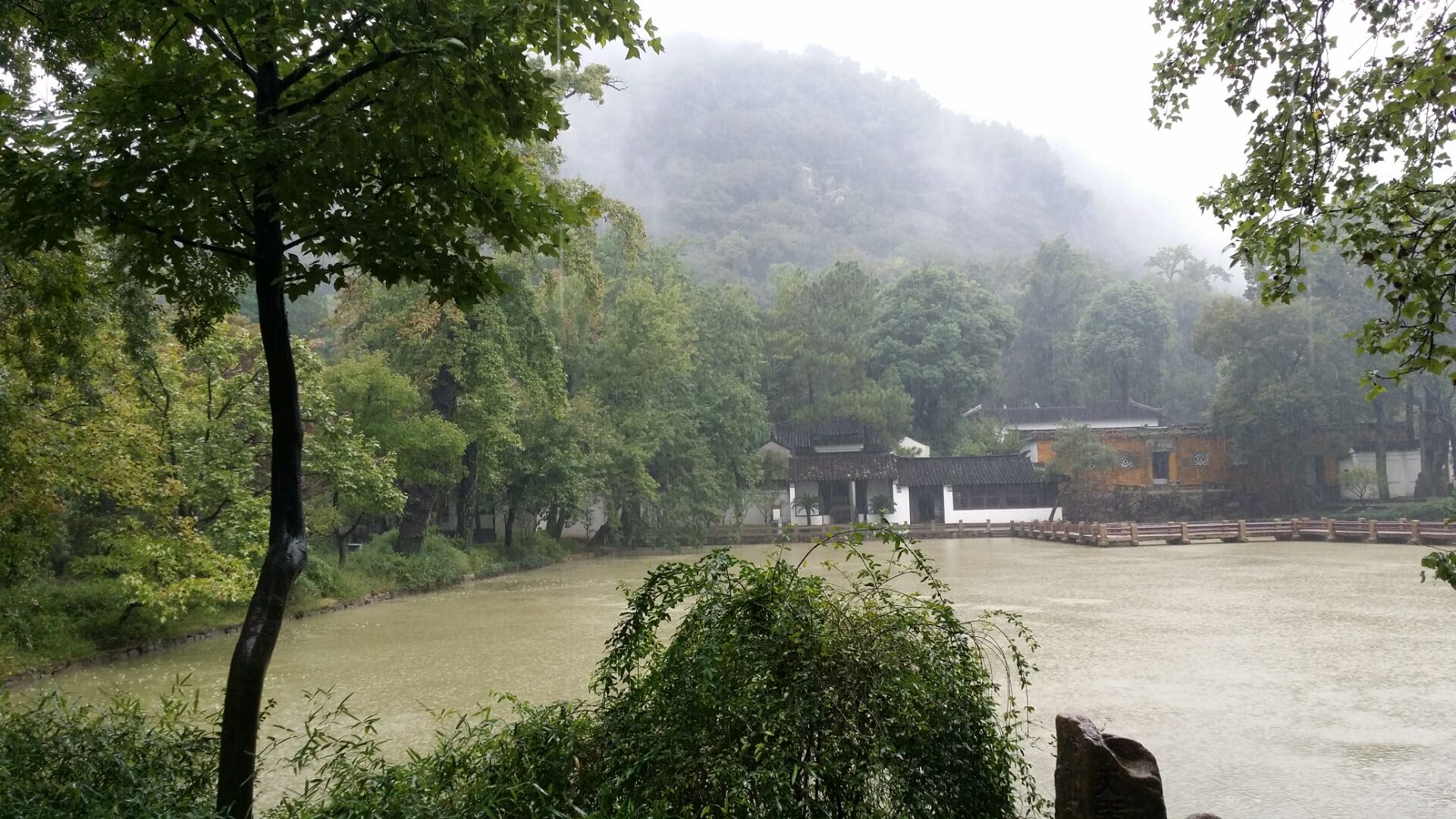 集团工会组织疗休养活动 (2).jpg